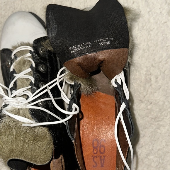 A.S. 98 Free People / Camp Out Hiker size 40 - Picture 14 of 15